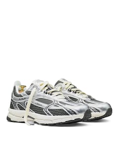 The Re-Run Scratched dames sneakers zilver