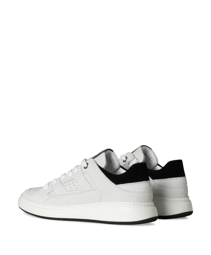 CIS sneakers wit