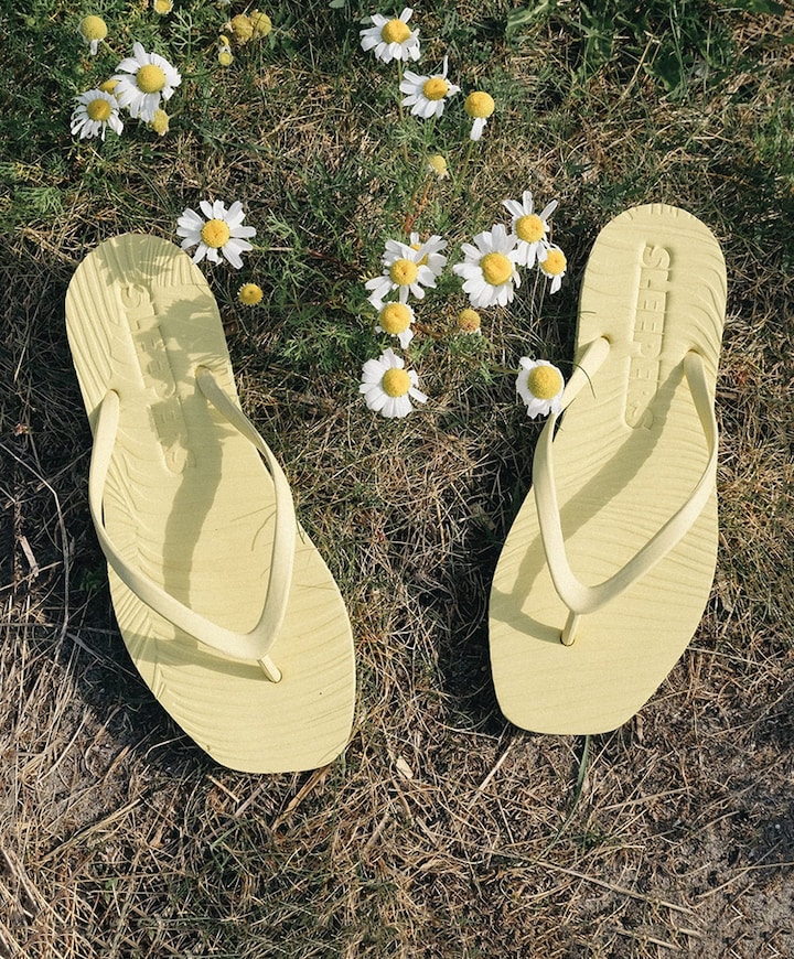 70900560 dames slippers geel