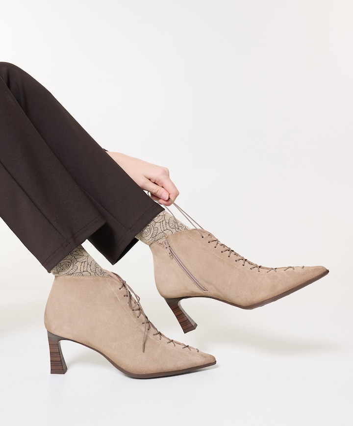 dames enkellaarzen beige