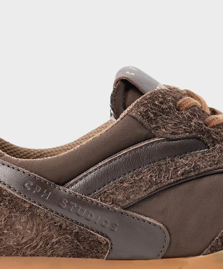 dames sneakers bruin