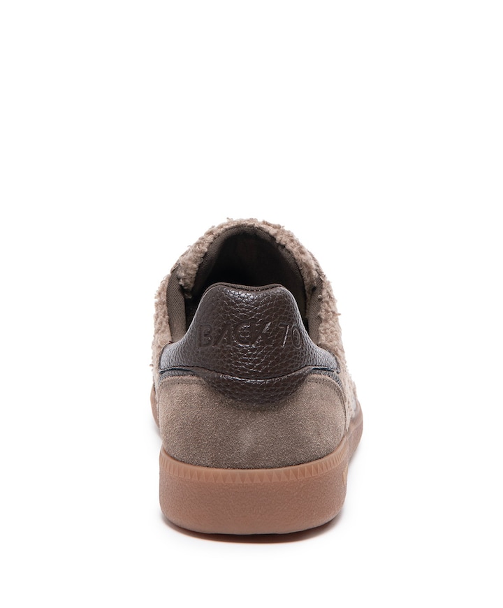 CLOUD TEDDY sneakers bruin