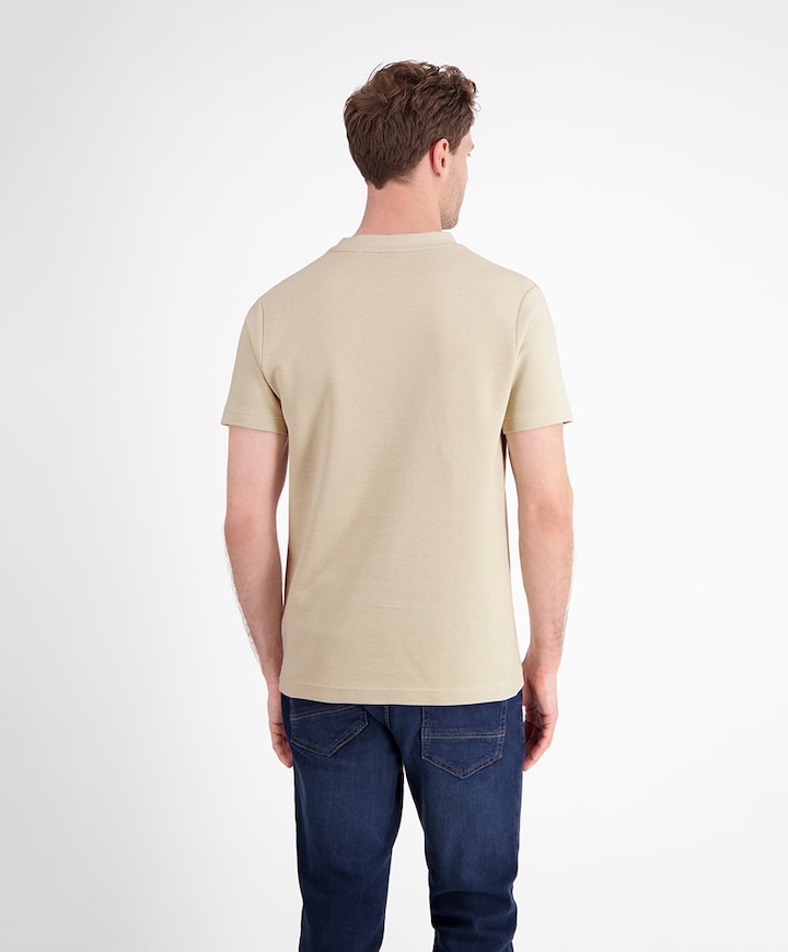 T-shirt beige