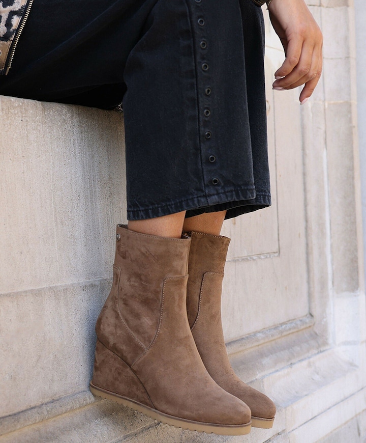 SAFIA RAFT enkellaarzen beige