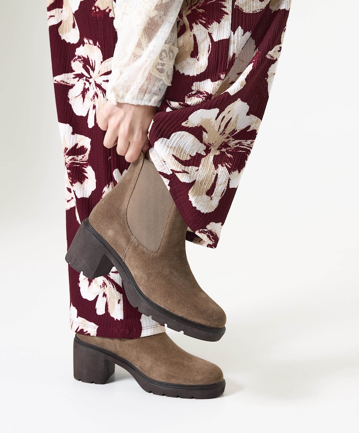 Yvette dames enkellaarzen beige