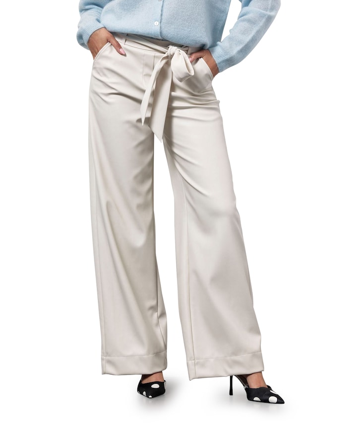 Lexie faux leather broek ecru