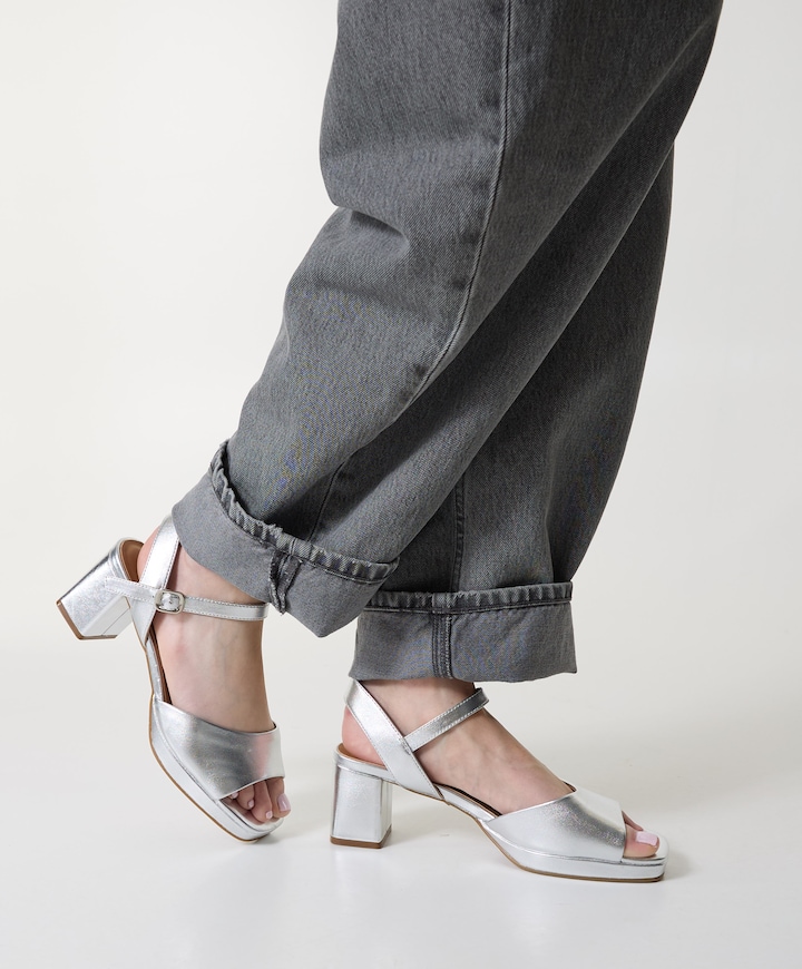 Tylina dames sandalets zilver