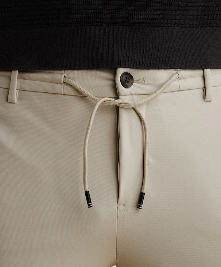V12 CHINO TECHNICAL STRETCH heren broek beige