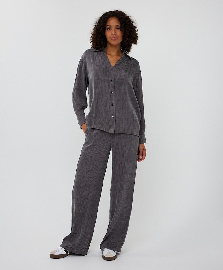 Wide crinkle cupro broek grijs