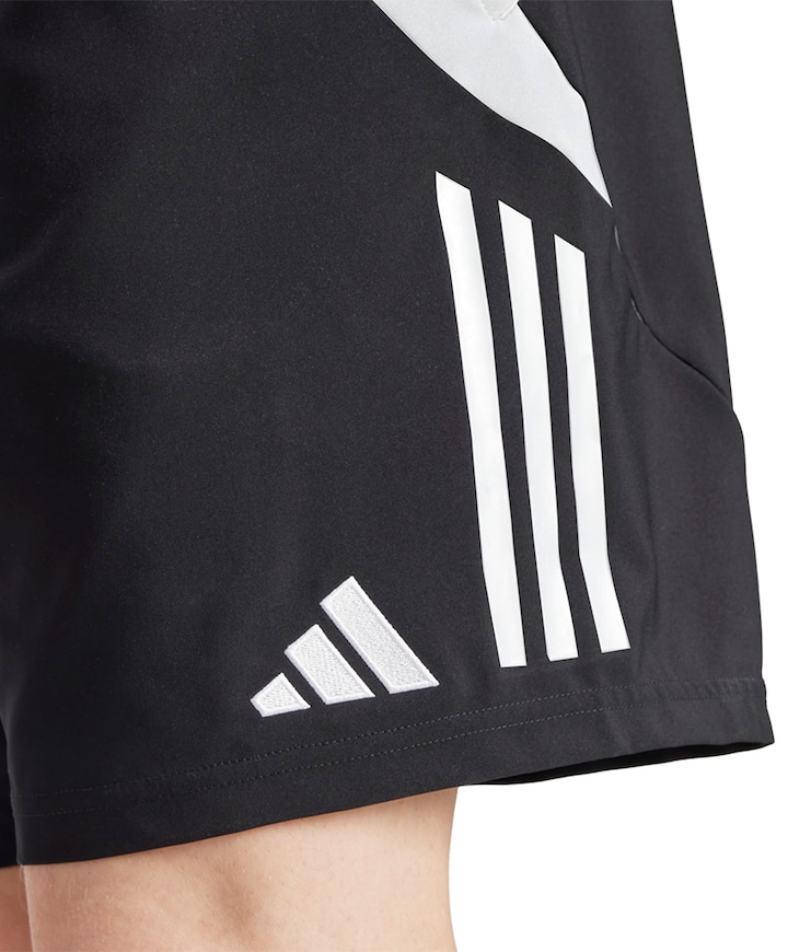 Tiro24 short zwart