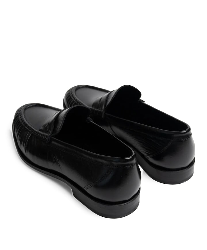 Penny Wrinkle dames loafers zwart