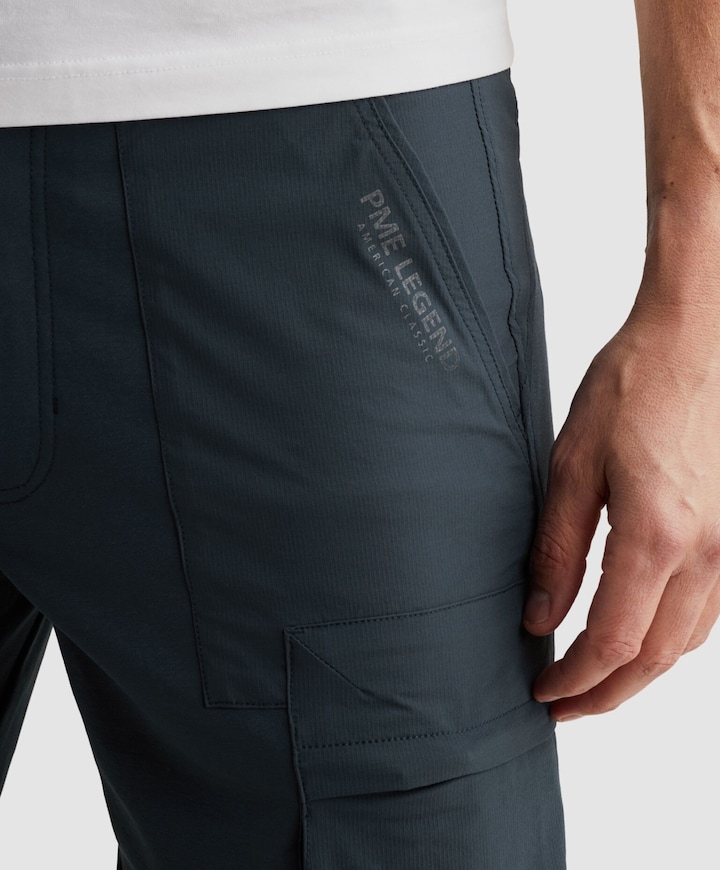 AIRYLON CARGO SHORTS TECH SWEAT heren korte broek blauw