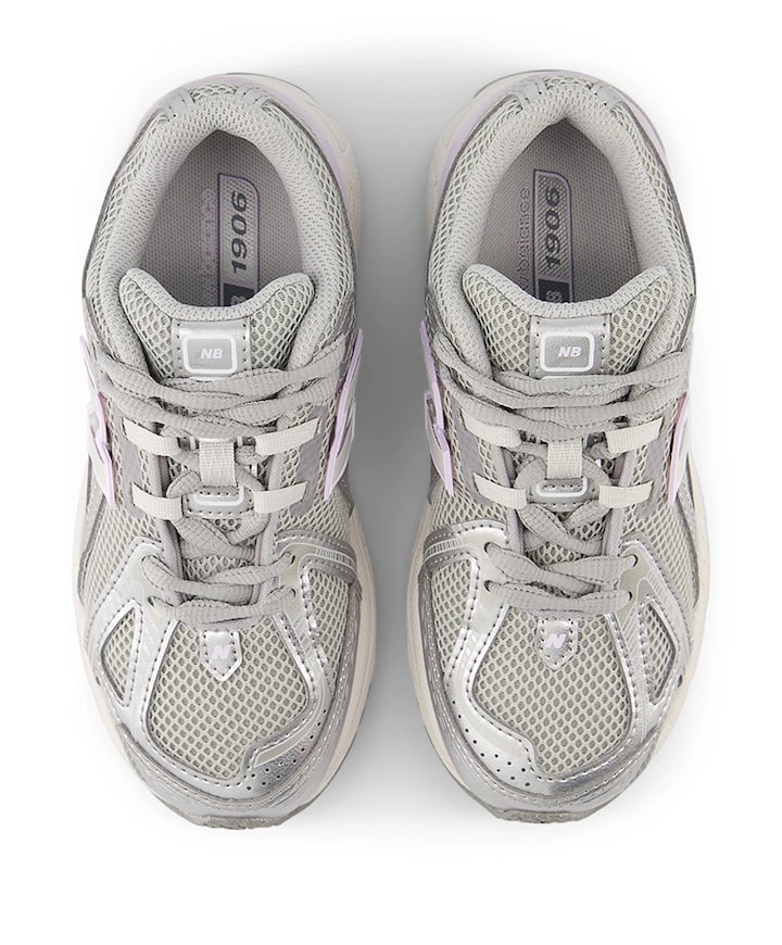 1906  uniseks sneakers  zilver