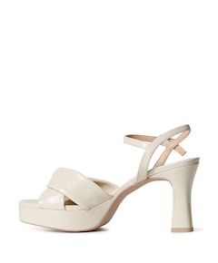 Onoa  dames sandalets ecru