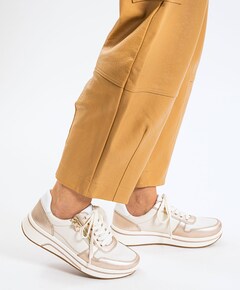 sneakers ecru