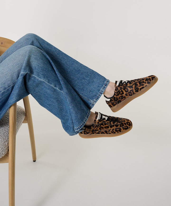 Alley sneakers bruin