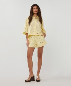 262-ST10 dames korte broek geel