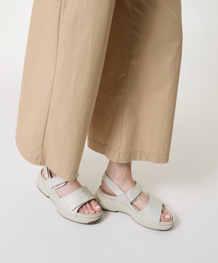 Aruba dames sandalen ecru