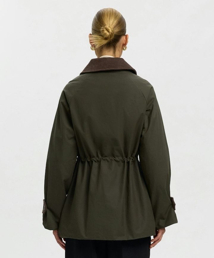 Dames jas groen