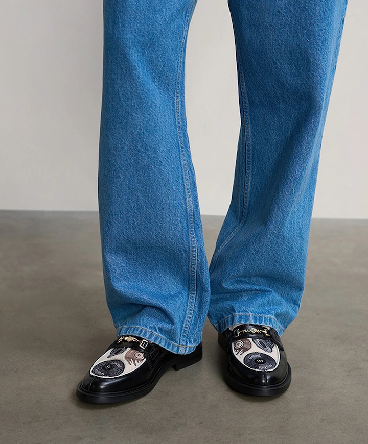 Loafers Speaker Wall zwart