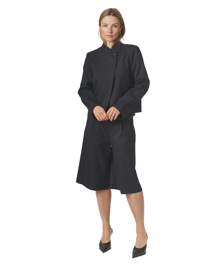 Rima Slim Pinstripe dames bermuda blauw