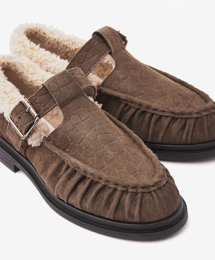Fae Remi dames loafers bruin