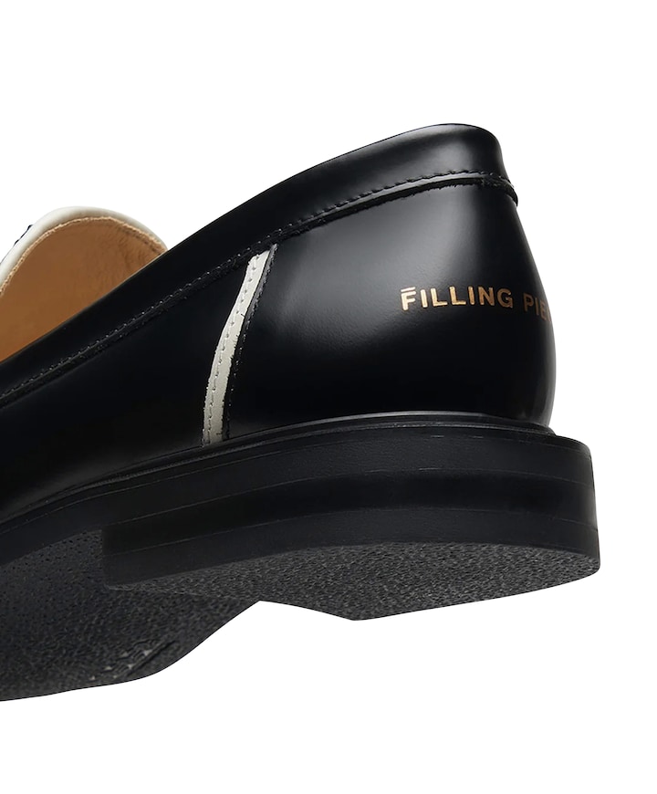 Loafers Speaker Wall zwart