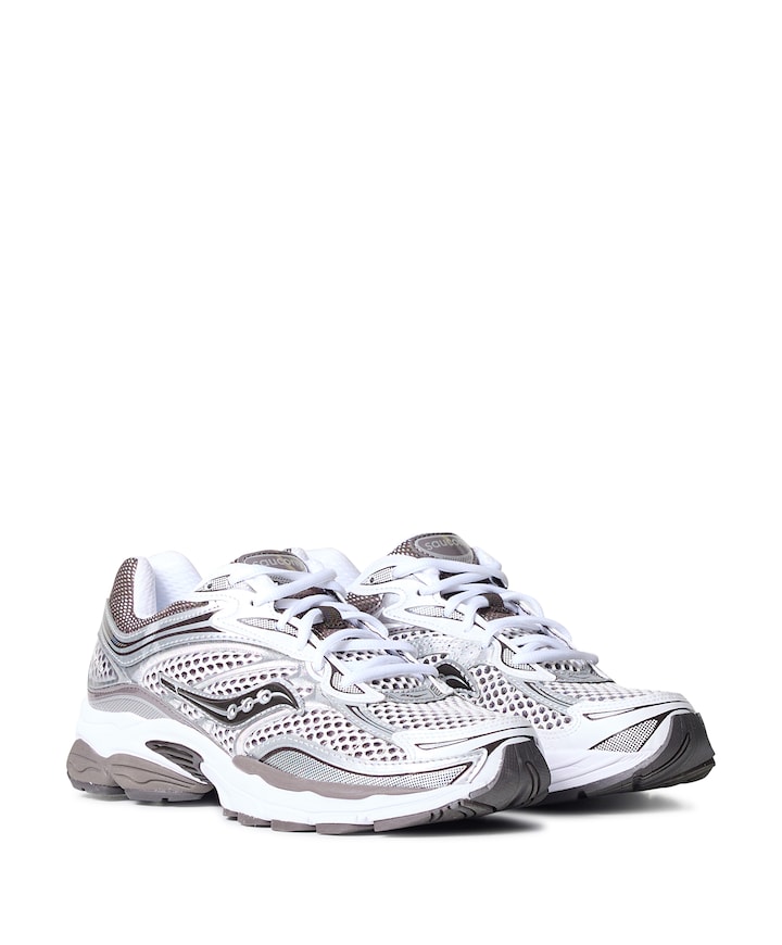 Progrid Omni 9 heren sneakers bruin