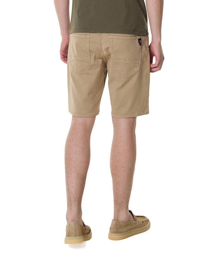 615 col.7158_Russo short heren korte broek beige