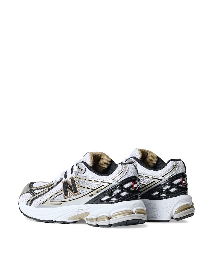 1906  uniseks sneakers  zilver