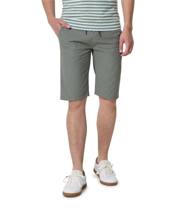 Korte broek groen
