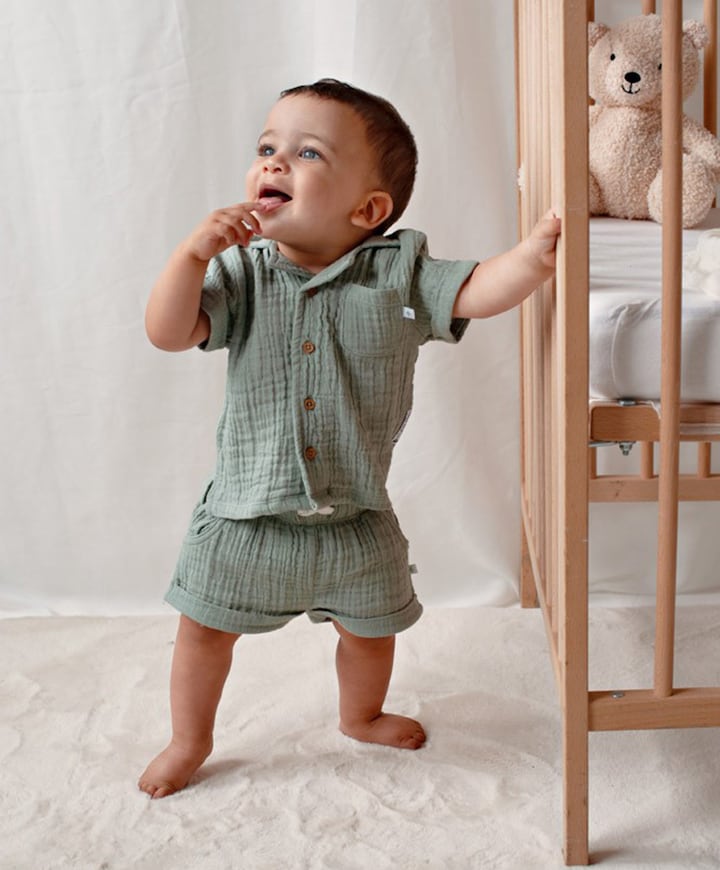 Mousseline meisjes korte broek groen