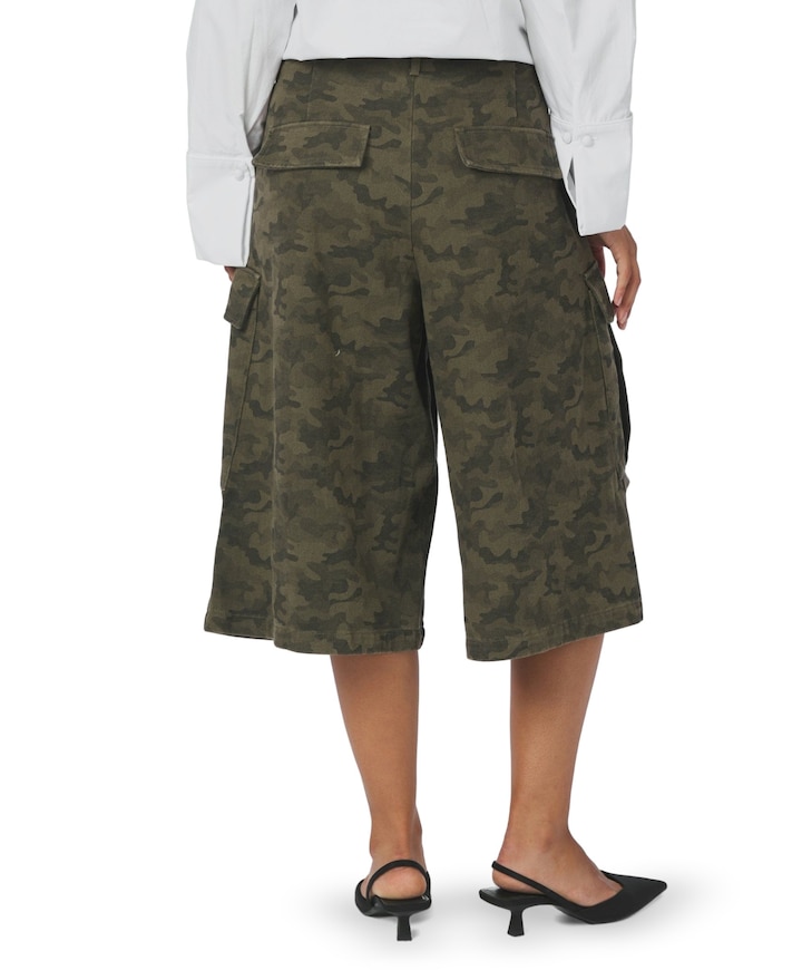 Islana Camou dames korte broek groen