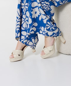 Onoa  dames sandalets ecru