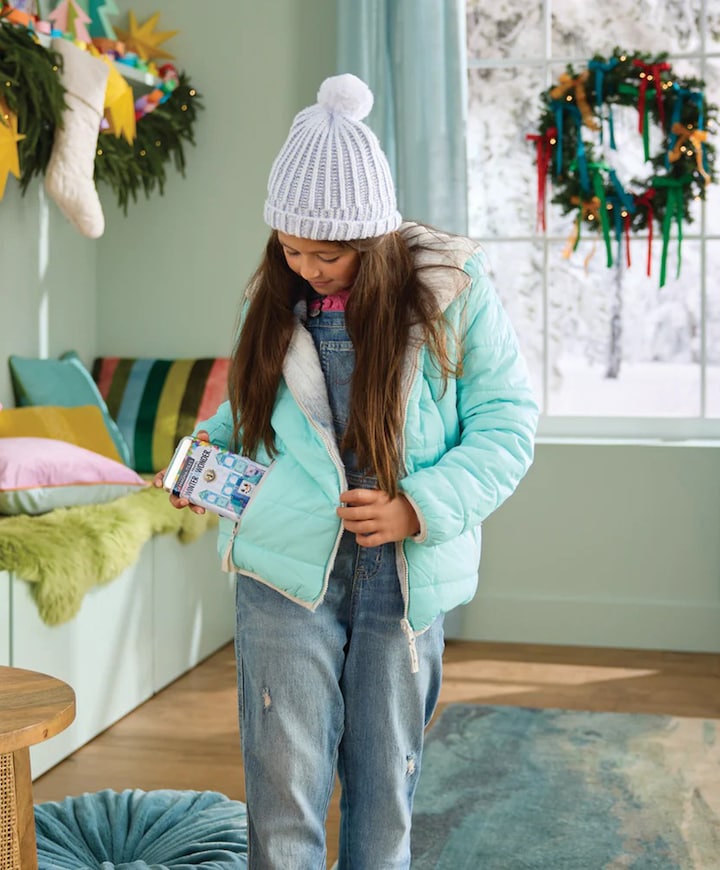 MicroMAGS Travel Winter Wonderland 26 piece set