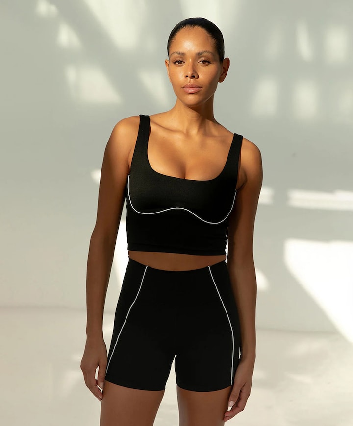 Alma dames tight short zwart