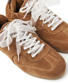 June Haylee dames sneakers bruin