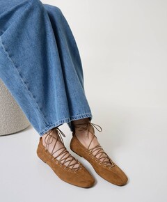 dames ballerina's bruin