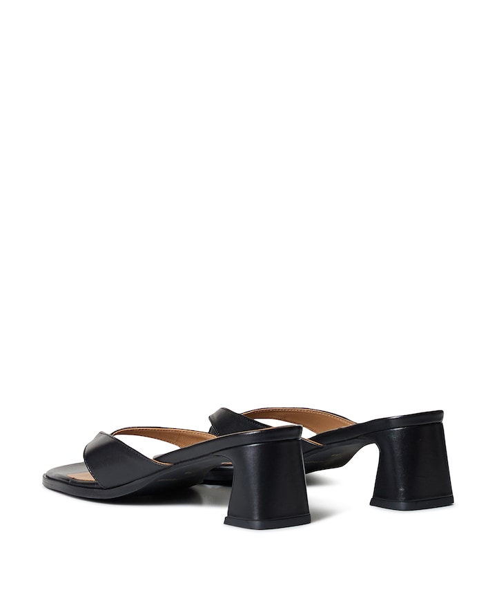 Nera dames sandalets zwart