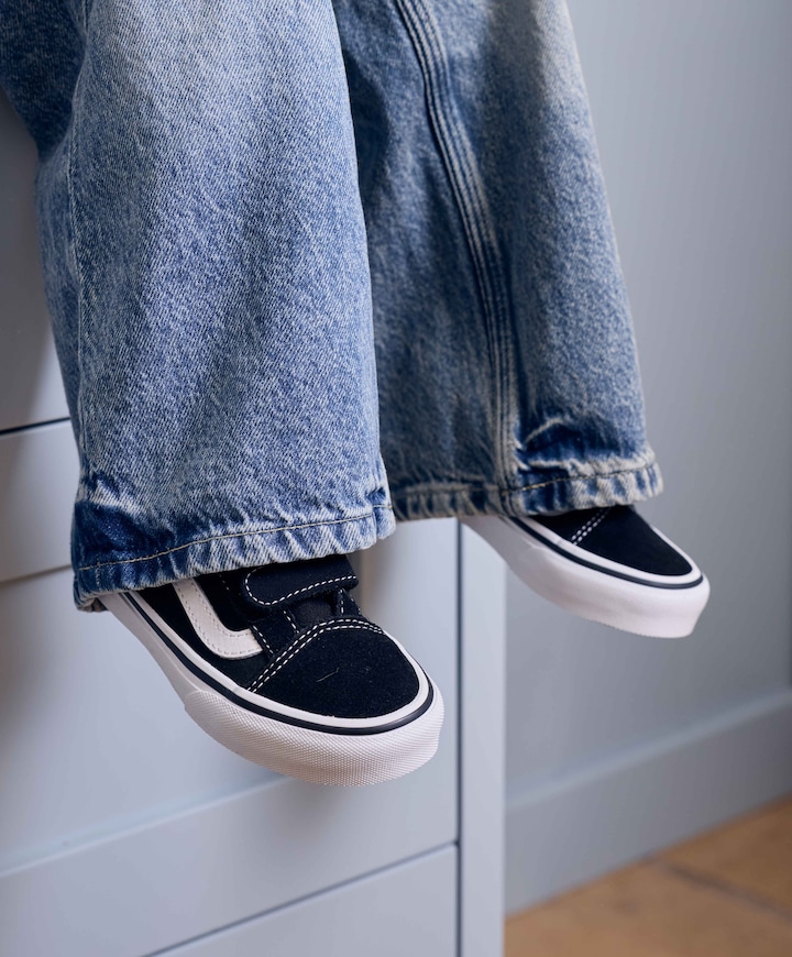 UY Old Skool V sneakers zwart