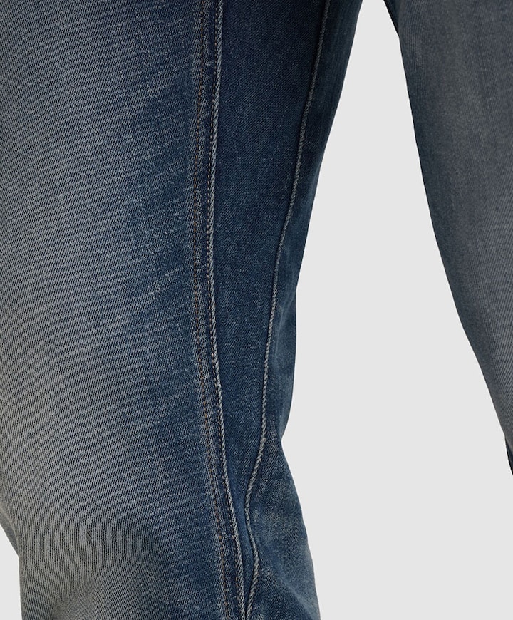 CARIOR BRIGHT TRUE BLUE heren jeans blauw