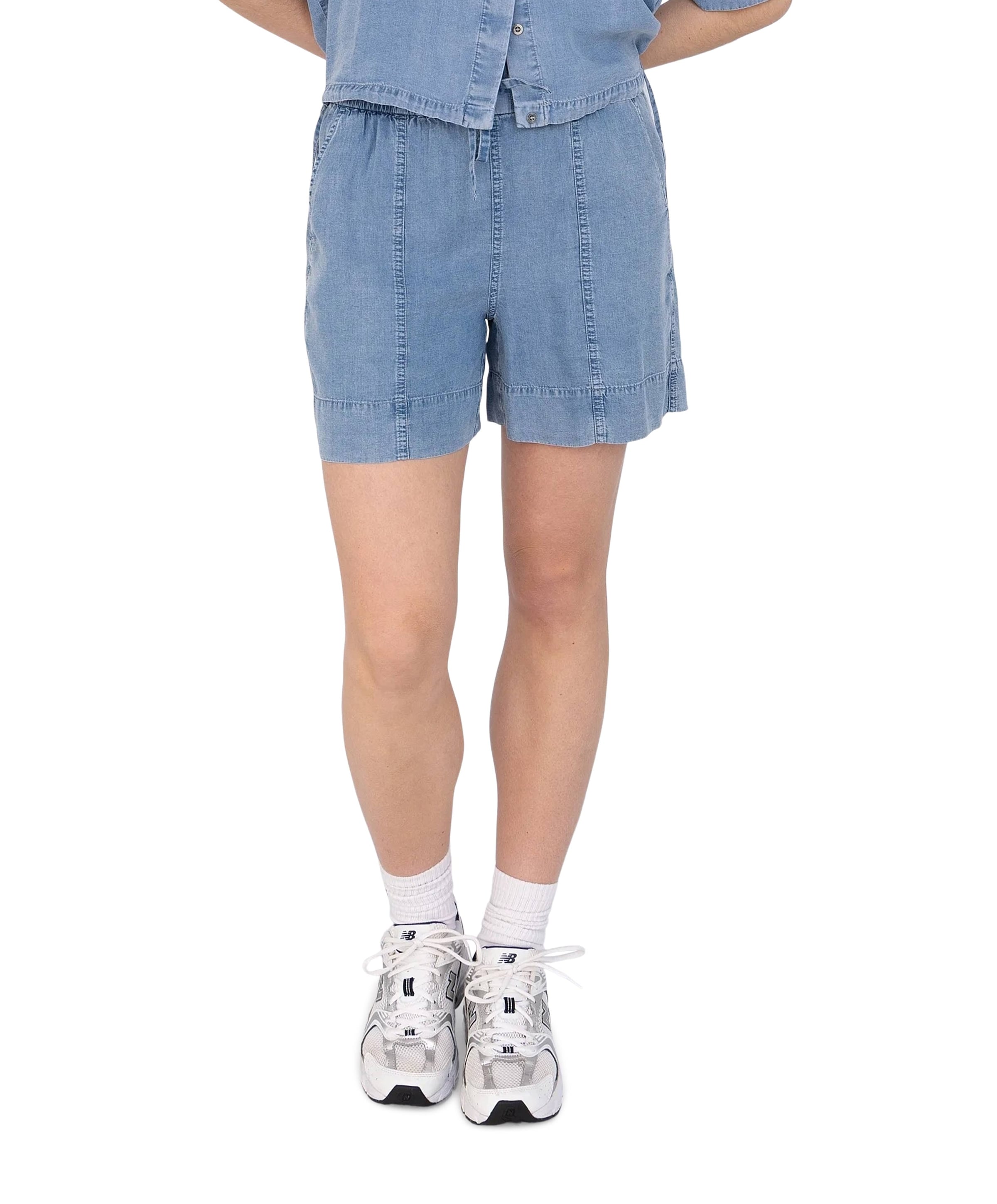 B10-02-Toni-2 dames korte broek blauw