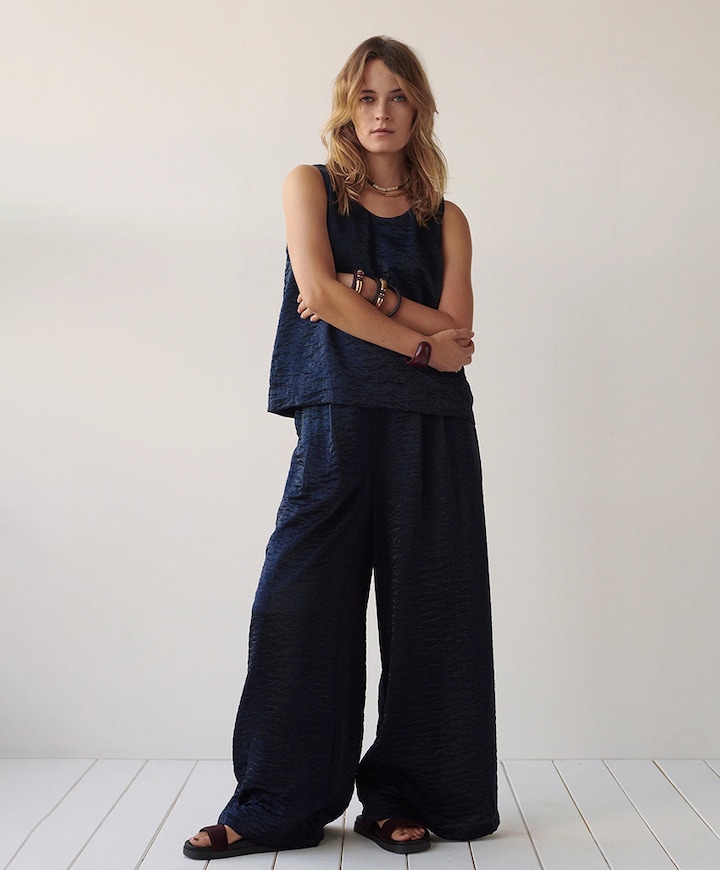 Metallic shine dames broek blauw