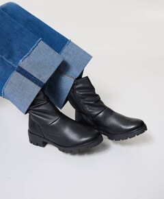 Yanou dames enkellaarzen zwart