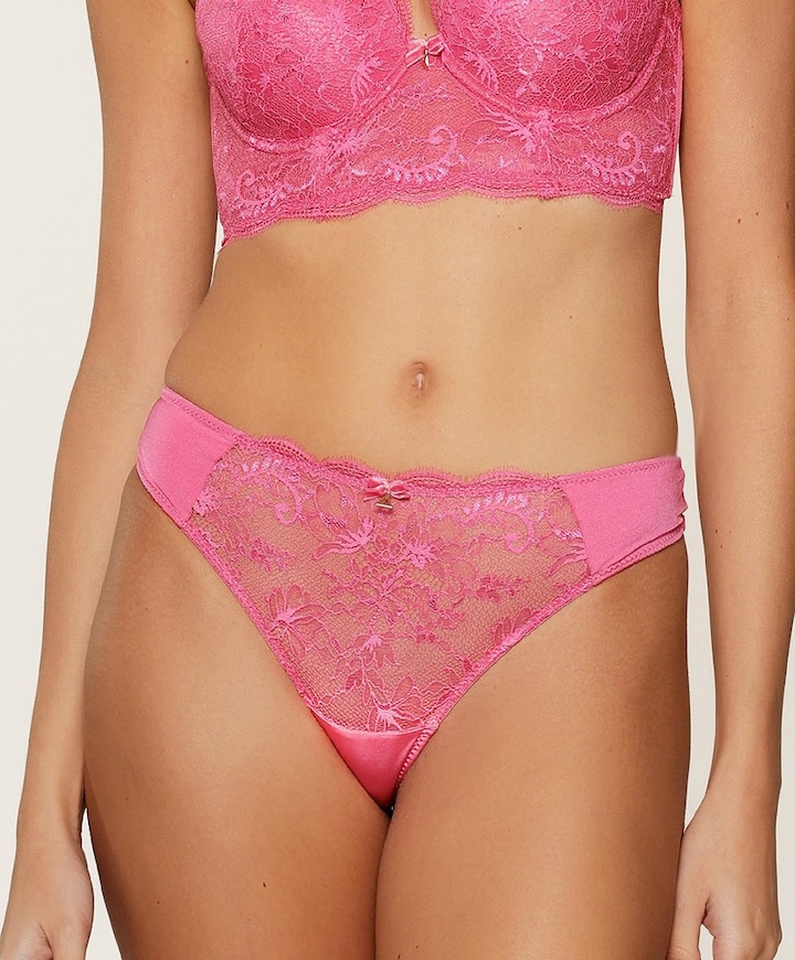 String roze