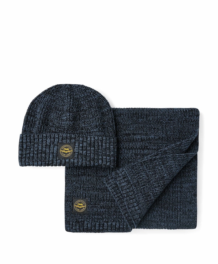 Beanie & scarf blauw