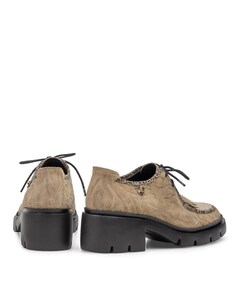 dames veterschoenen beige