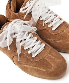 June Haylee dames sneakers bruin