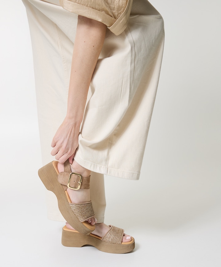 dames sandalen beige