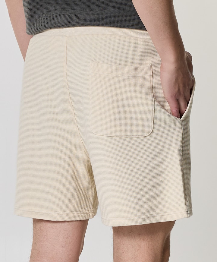 TJM WASHED WAFFLE BEACH SHORT heren korte broek ecru